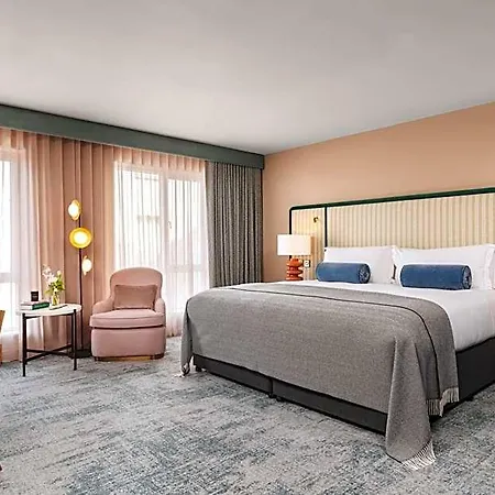 Hotel The