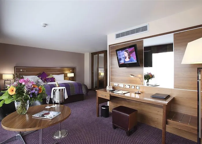 Hotell The 4*